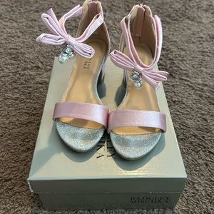 Badgley Mischka kids shoes size 1